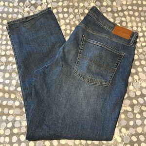 Men’s Lucky Brand 221 straight leg jeans Sz 38/30